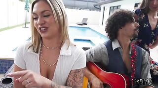 Can you make a blowjob without the passion rising?