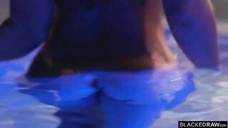 His dick is worthy of respect. Minet of a passionate brunette
