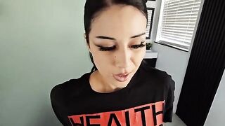A goth girl felt the power of a cock