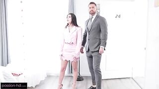 She takes my cock in her pussy like a rider