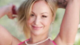 The man checked the strength of throat of a sexy blonde