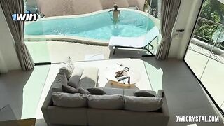 A lonely girl has a vacation with only her 18 y.o