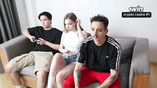 The team is assembled, it's time to work on her orgasm! - Lost, HD