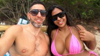 A vacation by the sea with a hot Asian girl