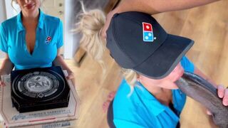 The delivery girl got a big black pizza and cum on her face