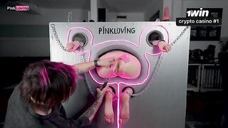 Metal on my hands, rubber in my pussy - the best