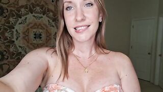 A breast massage with shimmering oil — all without any cracking, a homewrecker’s touch