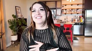 A final chord for a girl with a big ass in a taboo roleplay