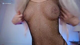 A fit girl with a juicy ass is riding cock like a bad girl - EmiliaBunny