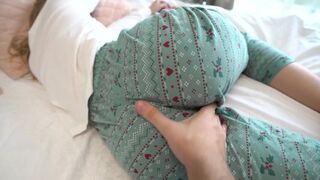 Stepsis fucks her stepbrother and he fills her with cum
