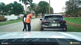 A sexy girl got her car repaired with the mechanic’s help